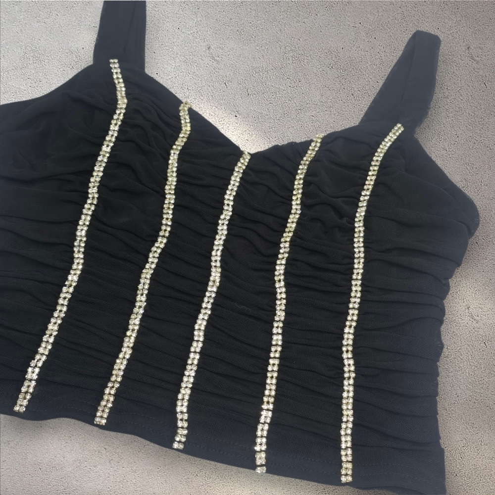 Beivy‎ Ruched Rhinestone Cropped Tank Top Size Medium - Picture 4 of 11